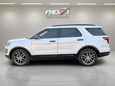 Used 2017 Ford Explorer Sport w/ Equipment Group 401A image 35