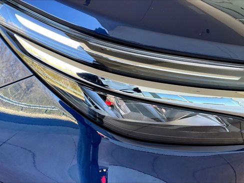 Used 2022 Chevrolet Equinox LT FWD image 29