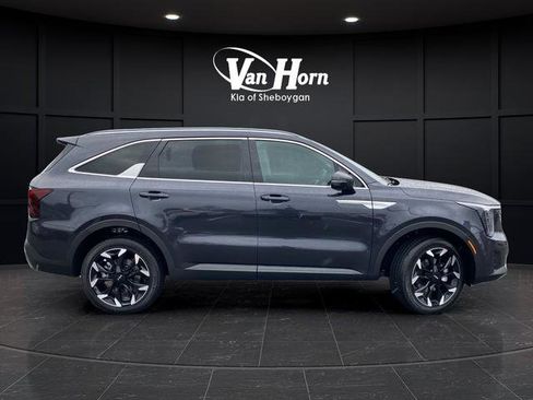 New 2026 Kia Sorento EX AWD/4WD image 8