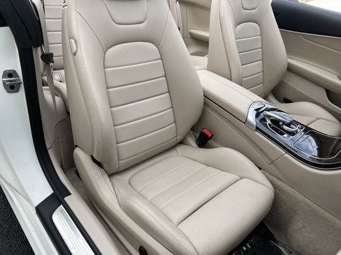 Used 2023 Mercedes-Benz C 300 4MATIC Cabriolet image 27
