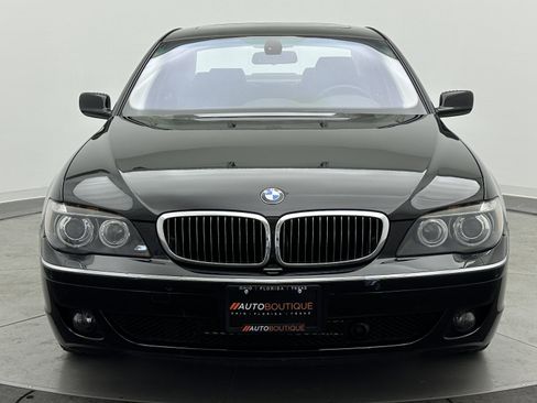 Used 2007 BMW 750i image 2