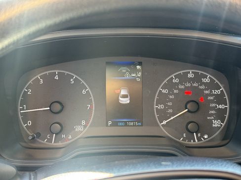 Used 2025 Toyota Corolla LE image 14