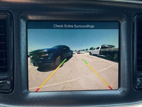 Used 2015 Dodge Challenger SRT RWD image 10