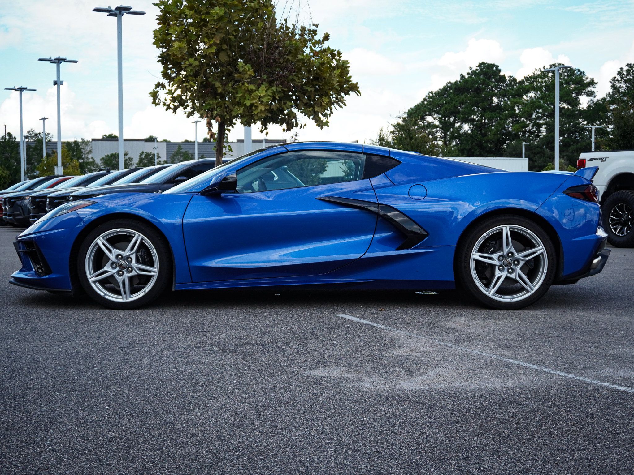 Used 2023 Chevrolet Corvette Stingray Premium Cpe RWD image 7
