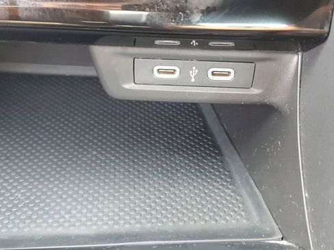 Certified 2024 Volkswagen Jetta SE w/ Panoramic Sunroof Package FWD image 29