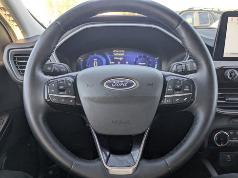 Used 2022 Ford Escape SEL w/ Technology Package image 30
