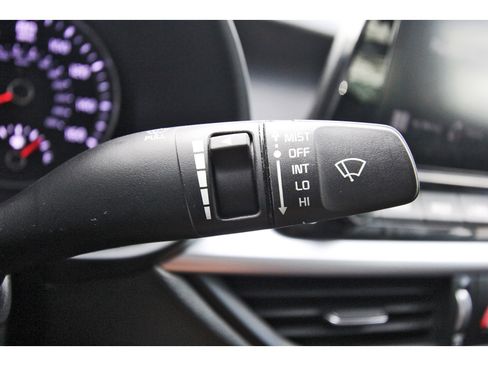 Certified 2023 Kia Forte LXS w/ LXS Technology Package FWD image 21