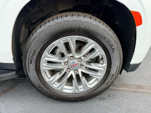 Used 2023 GMC Yukon XL SLT image 26