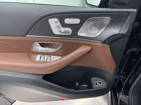 Used 2026 Mercedes-Benz GLE 450 4MATIC Coupe image 17