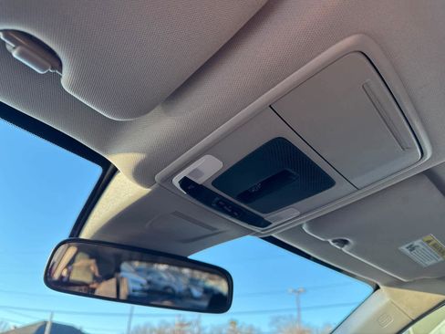 Used 2025 Honda CR-V EX image 26