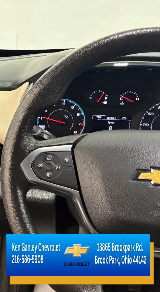 Used 2023 Chevrolet Traverse LS w/ Safety Package FWD image 13