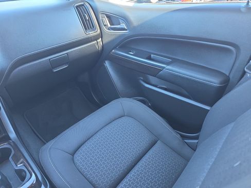 Used 2022 GMC Canyon Elevation w/ Trailering Package image 15