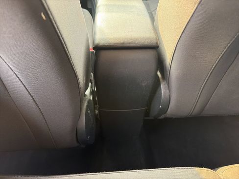 Used 2019 Ford EcoSport SE FWD image 18