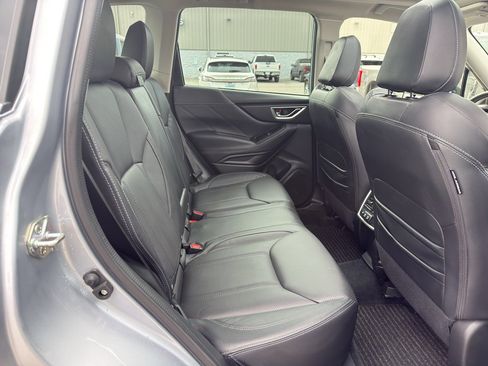 Used 2023 Subaru Forester Touring image 13