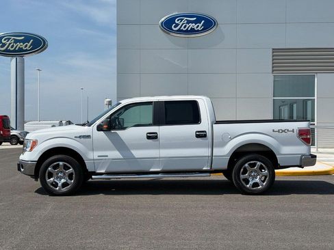 Used 2014 Ford F150 XLT w/ Equipment Group 302A Luxury AWD/4WD image 2