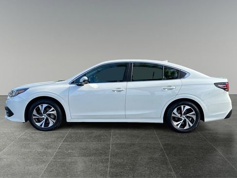 Used 2022 Subaru Legacy Premium image 4