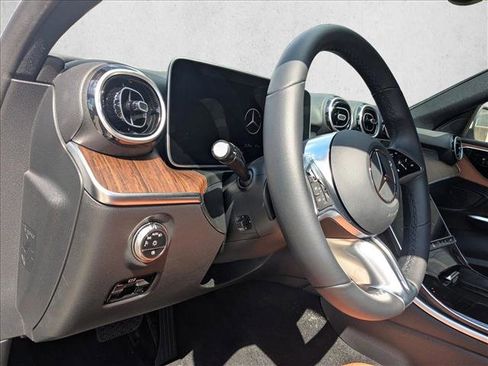 Used 2026 Mercedes-Benz C 300 Sedan image 8