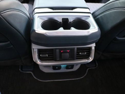 Used 2023 Ford F150 Limited image 17