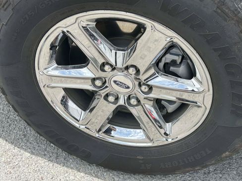 Used 2025 Ford F150 XLT AWD/4WD image 9