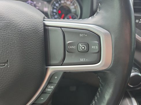 Used 2020 RAM 1500 Big Horn AWD/4WD image 15