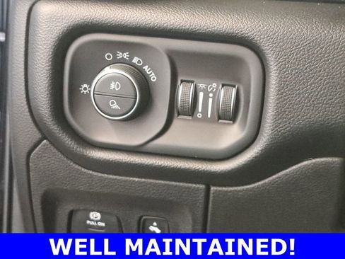 Used 2019 RAM 1500 Big Horn image 24