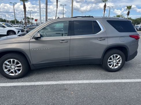 Used 2018 Chevrolet Traverse LT FWD image 5