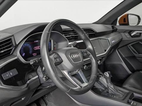 Used 2023 Audi Q3 2.0T Premium Plus w/ Premium Plus Package AWD/4WD image 24