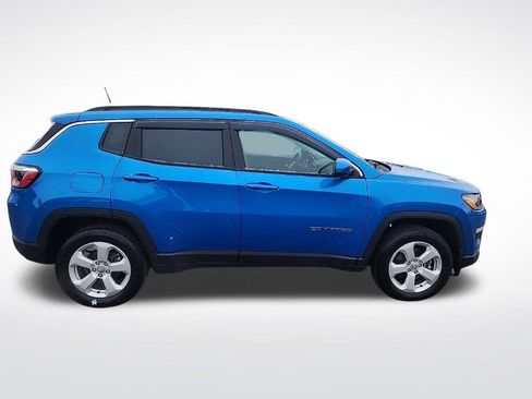 Used 2020 Jeep Compass Latitude w/ Cold Weather Group image 8