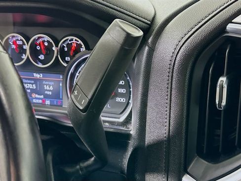 Used 2022 Chevrolet Silverado 2500 LTZ w/ LTZ Plus Package image 17