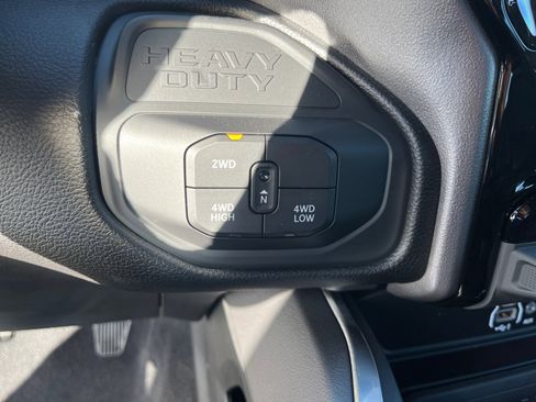 New 2026 RAM 2500 Laramie w/ Night Edition AWD/4WD image 31