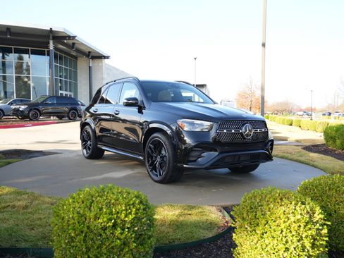 New 2026 Mercedes-Benz GLE 580 4MATIC image 9