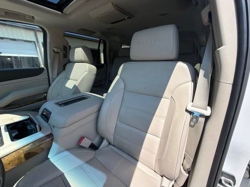 Used 2017 GMC Yukon Denali w/ Open Road Package AWD/4WD image 23