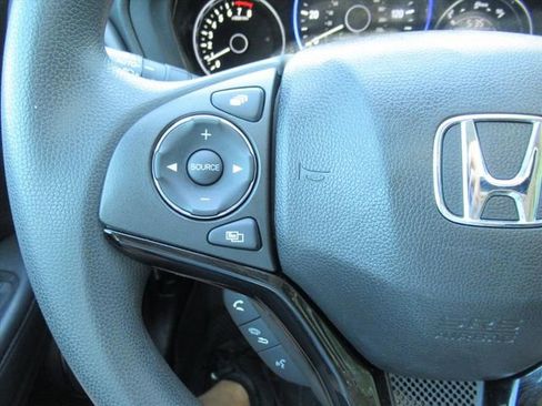 Used 2016 Honda HR-V EX image 22