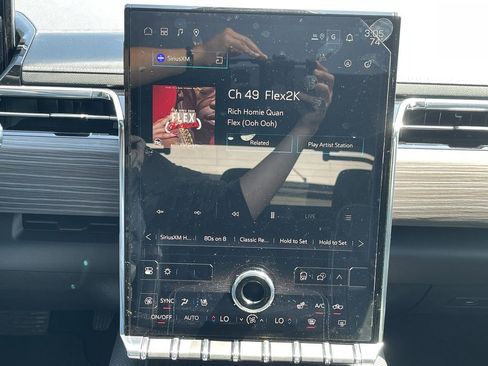 New 2025 GMC Sierra EV Denali image 13