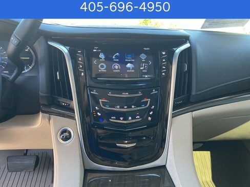 Used 2020 Cadillac Escalade Premium Luxury w/ LPO, Radiant Package image 15