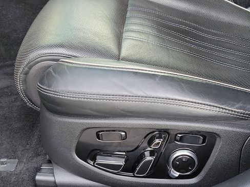 Used 2018 Genesis G90 5.0 Ultimate image 19