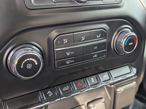 Used 2021 Chevrolet Silverado 2500 W/T image 25