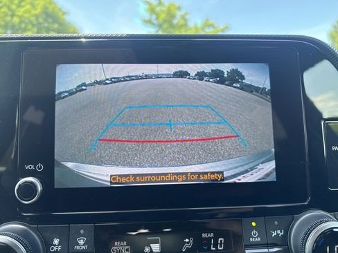 Used 2024 Toyota Highlander XSE FWD image 35