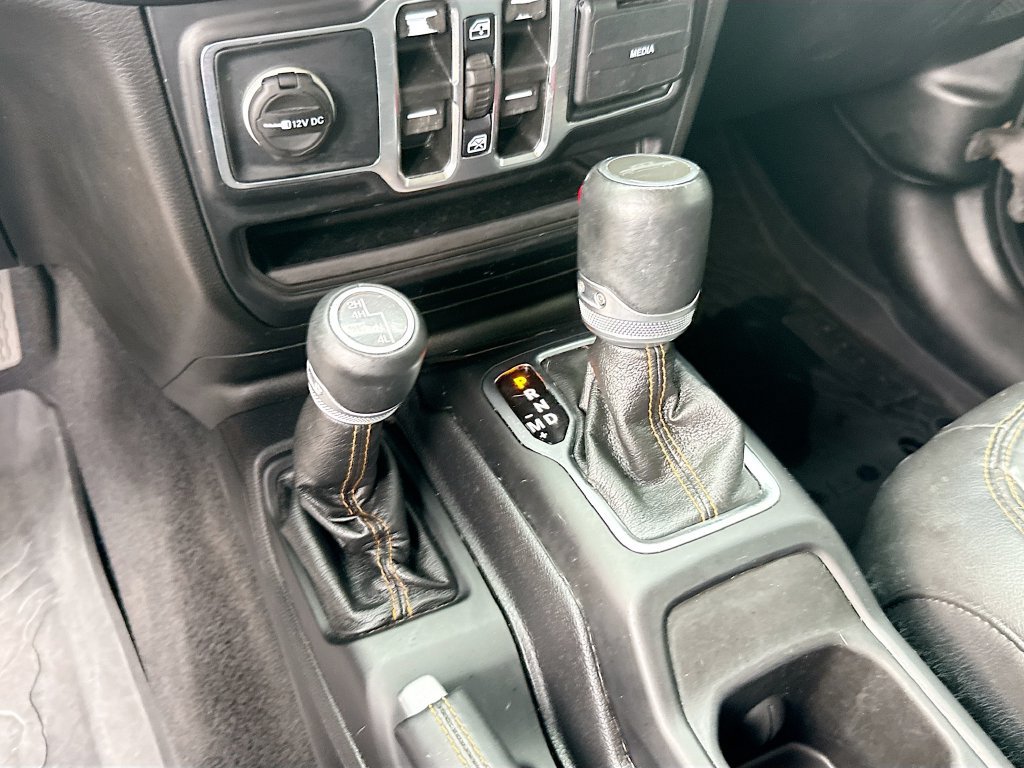 Certified 2021 Jeep Gladiator Overland AWD/4WD image 18