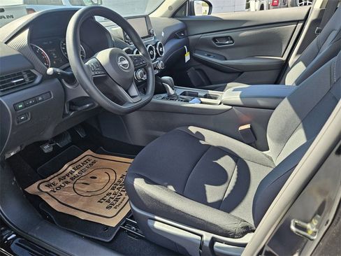 New 2025 Nissan Sentra S image 4