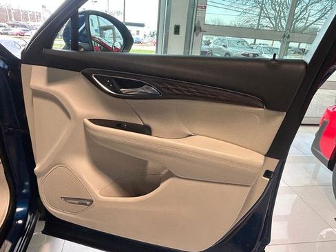 Used 2022 Buick Envision Avenir w/ Technology Package II image 26