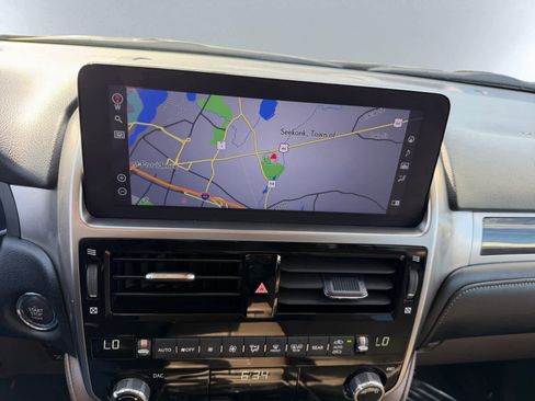 Used 2023 Lexus GX 460 Premium w/ Premium Package image 28