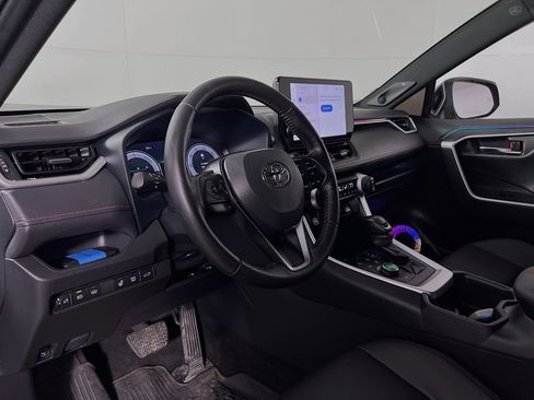 Used 2024 Toyota RAV4 XSE w/ Weather Package image 9