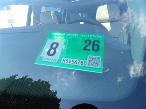 Used 2021 GMC Yukon XL Denali w/ Denali Premium Package image 35