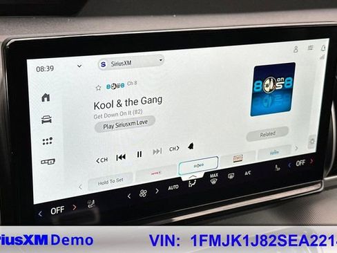 Used 2025 Ford Expedition Max Active image 25