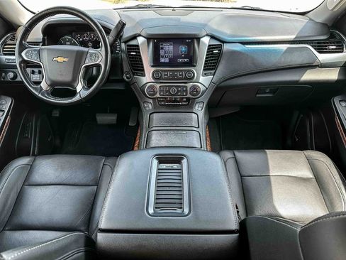 Used 2019 Chevrolet Tahoe Premier AWD/4WD image 11