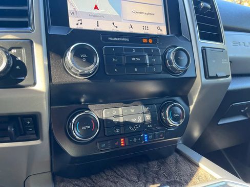 Used 2019 Ford F250 Lariat w/ Lariat Value Package image 26