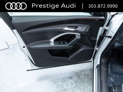 Used 2025 Audi Q5 Premium w/ Convenience Package AWD/4WD image 20