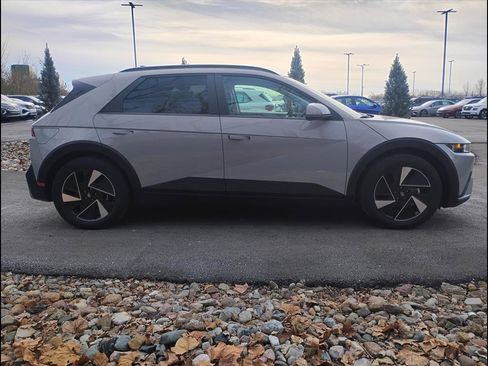 New 2025 Hyundai Ioniq 5 SEL image 7