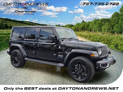 Used 2024 Jeep Wrangler Unlimited Sahara w/ Technology Group